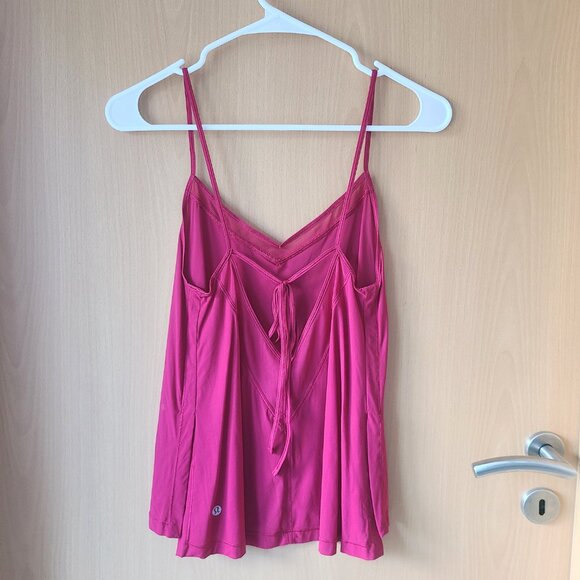 Lululemon Final Count Tie Back Tank Top Ruby Red Mesh V-Neck Cami - Picture 6 of 8